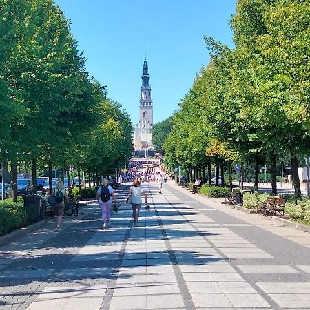 Cicha Kawalerka W Samym Centrum Częstochowa Exterior foto
